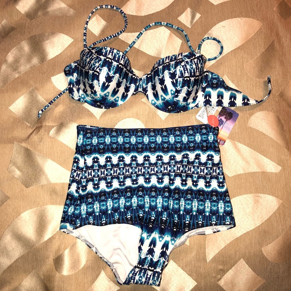 NWT Blue swim set - M
